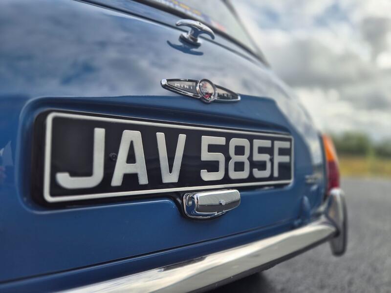 AUSTIN MINI