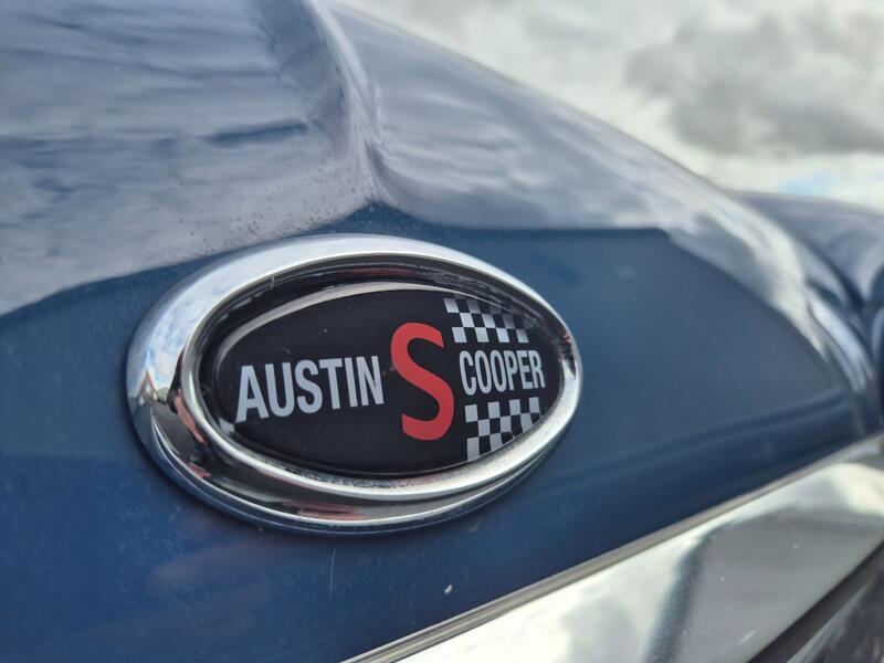 AUSTIN MINI