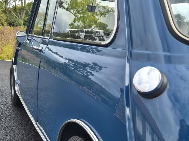AUSTIN MINI