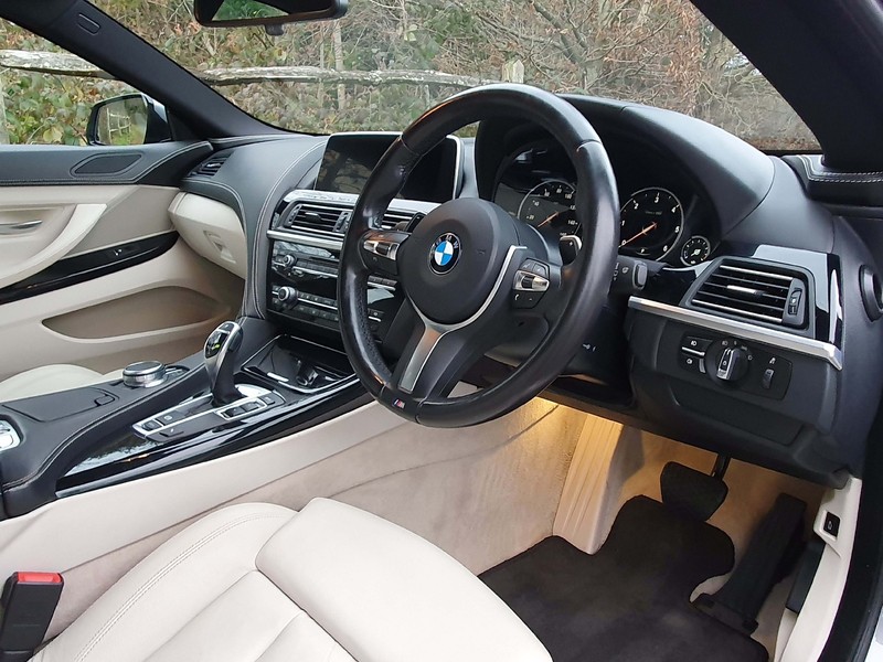 BMW 6 SERIES