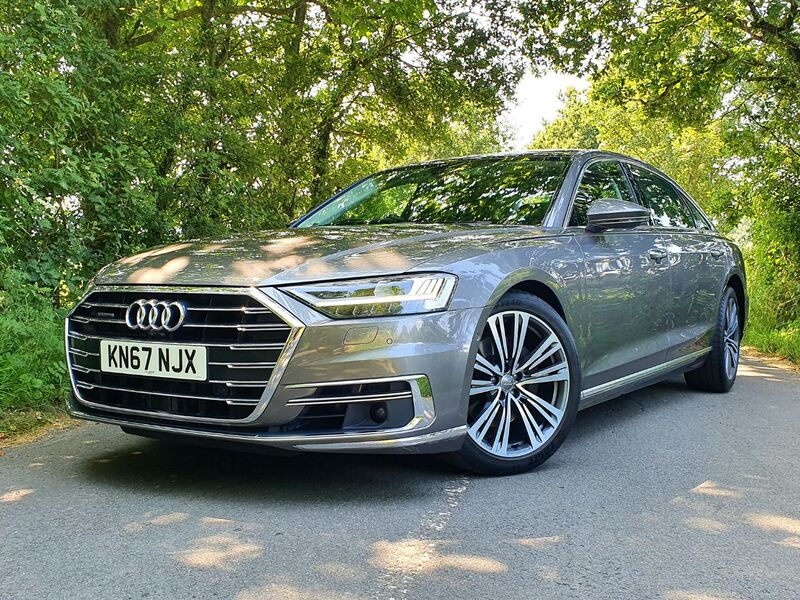 AUDI A8