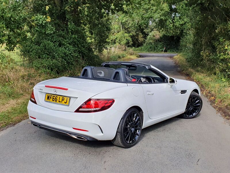 MERCEDES-BENZ SLC