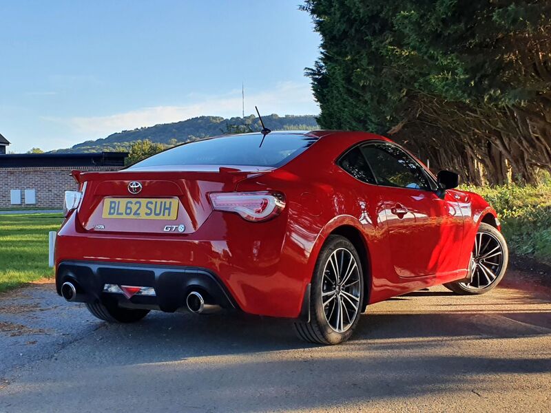 TOYOTA GT86