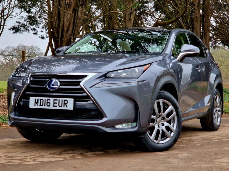 LEXUS NX