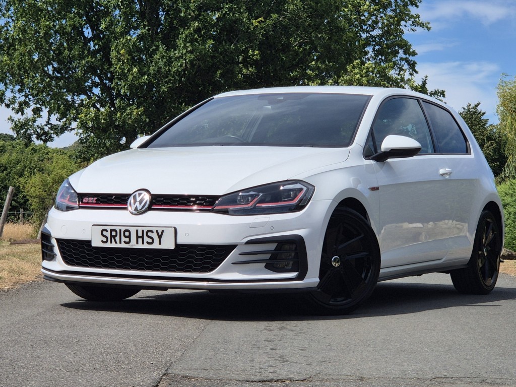 2019 Volkswagen GOLF