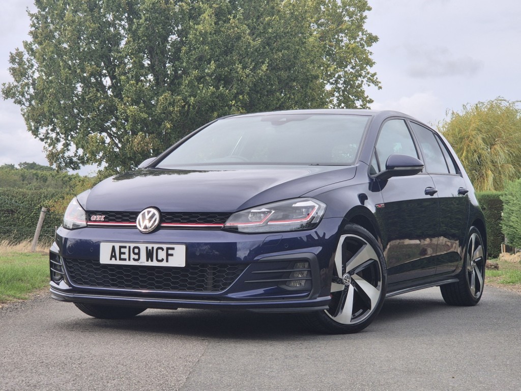 2019 Volkswagen GOLF